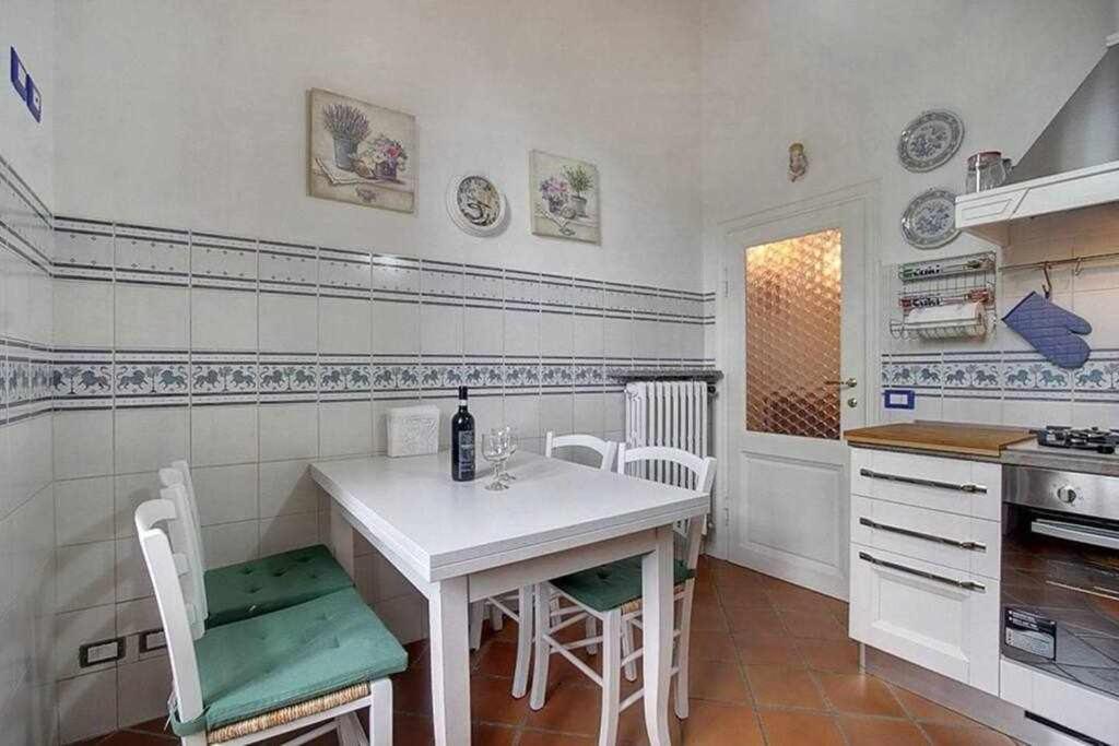 Santa Croce Elegant With Garage Leilighet Firenze Eksteriør bilde