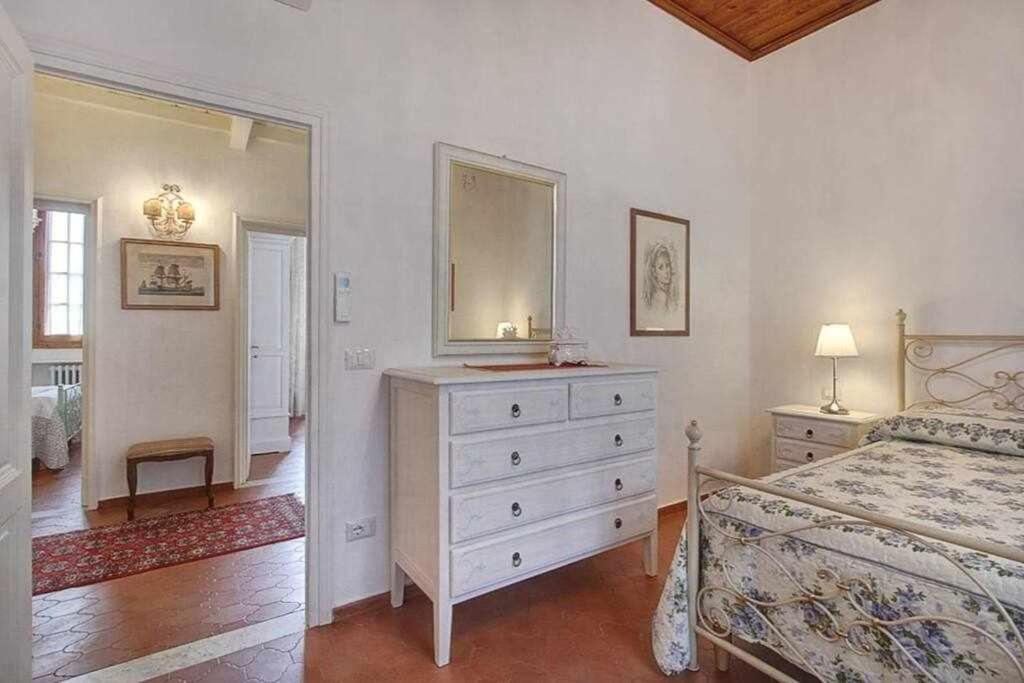 Santa Croce Elegant With Garage Leilighet Firenze Eksteriør bilde