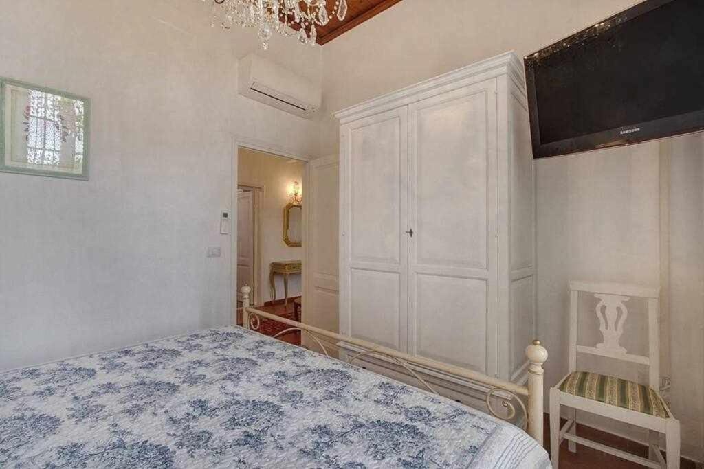 Santa Croce Elegant With Garage Leilighet Firenze Eksteriør bilde